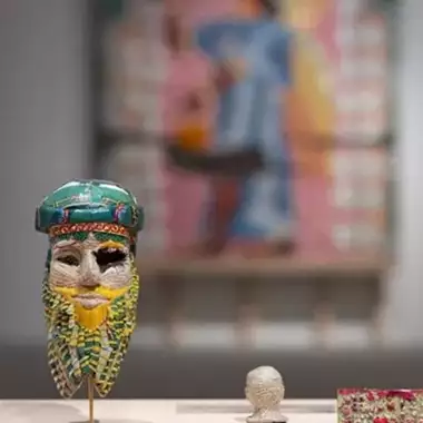 Έχουμε ανάγκη τη σύγχρονη τέχνη στα αρχαιολογικά μουσεία και μνημεία;