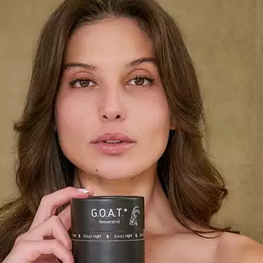 Αναγέννηση και Αντιγήρανση | Η skincare σειρά με βιολογικό γάλα κατσίκας που μεταμορφώνει την επιδερμίδα