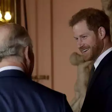 Πρίγκιπας Harry | 55 λεπτά μπροστά από ένα φλιτζάνι τσάι ήταν η συνάντηση με τον βασιλιά Κάρολο