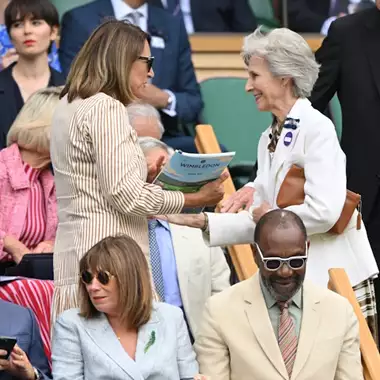 Πριν από την πολυαναμενόμενη εμφάνιση της Kate, μια άλλη Middleton βρέθηκε στο βασιλικό θεωρείο του Wimbledon