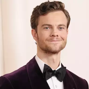 Jack Quaid | O γιος της Meg Ryan και του Dennis Quaid πήρε το όνομά του από έναν άλλο διάσημο ηθοποιό