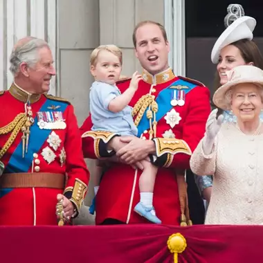 Βασίλισσα Ελισάβετ | Ο αγαπημένος της εγγονός δεν ήταν ούτε ο πρίγκιπας William ούτε ο πρίγκιπας Harry