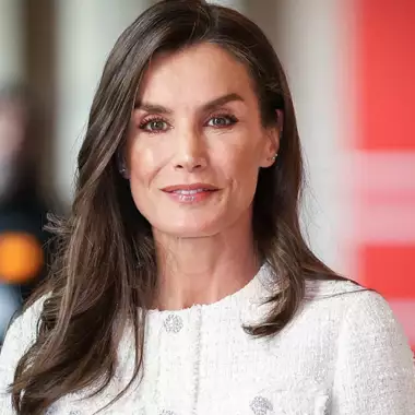 Γιατί να αντικαταστήσετε το lip gloss σας με ένα lip oil τον χειμώνα και τρεις αγαπημένες επιλογές της beauty editor