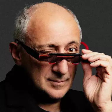 EssilorLuxottica | Ο Αlain Mikli επαναπροσδιορίζει το eyewear design με τη νέα του συλλογή