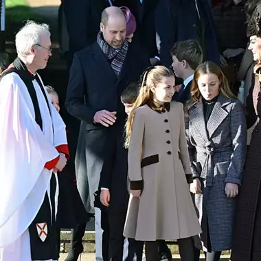 Πριγκίπισσα Charlotte | O αυστηρός κανόνας που έσπασε σε χριστουγεννιάτικη βόλτα της