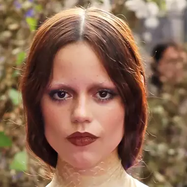 Jenna Ortega | H gothic glamour εμφάνισή της στην πρεμιέρα του Wednesday στο Λονδίνο