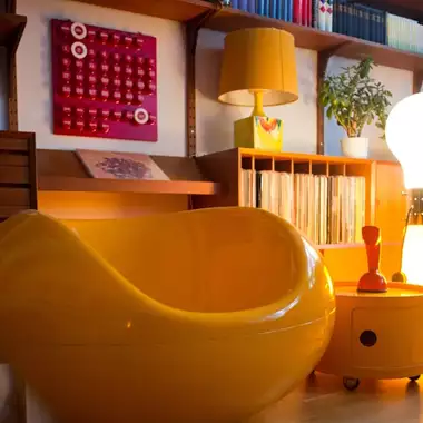 Το πιο εμβληματικό design φωτιστικό από τα 60s γίνεται περιζήτητο το 2026