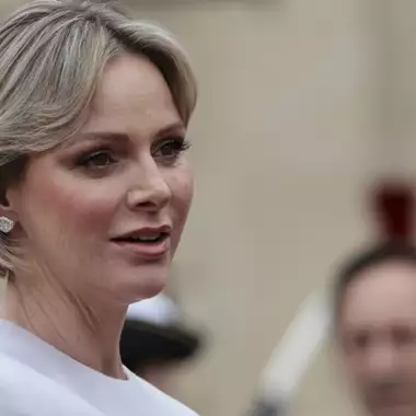 "Το σώμα μου λέει όχι" | Η πριγκίπισσα Charlene μιλάει για πρώτη φορά για τους περιορισμούς που έχει στα 46 της