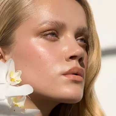 Anti-aging & Hydrating | Οι καλύτερες κρέμες με ρετινόλη και υαλουρονικό οξύ