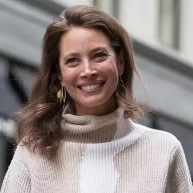 Οι βιταμίνες που μειώνουν αισθητά τα συμπτώματα της εμμηνόπαυσης