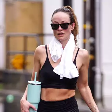 Επίπεδη κοιλιά πριν από το καλοκαίρι; Αυτή η τροφή ενισχύει την καύση λίπους σύμφωνα με τους γιατρούς