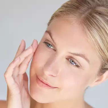 Botox-Like | 5 κρέμες ματιών για ένα πιο νεανικό κι ανοδικό βλέμμα