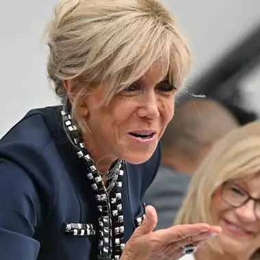 Brigitte Macron | Kι όμως, η οικογένεια της έχει ένα από τα πιο ιστορικά εργοστάσια σοκολάτας στη Γαλλία