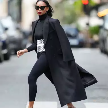 Πώς θα φορέσετε κολάν χωρίς να δείχνετε ξεχασμένες σε άλλη δεκαετία