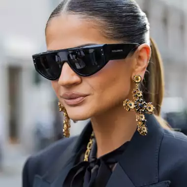 Τα stylish γυαλιά ηλίου για να ενισχύσετε το φθινοπωρινό σας στιλ