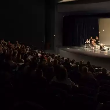 Tο Όνειρο Καλοκαιρινής Νύχτας ζωντανεύει στο Θέατρο του Κολλεγίου Αθηνών – Πέντε ξεχωριστές θεατρικές βραδιές από τις 7 έως και τις 11 Μαρτίου