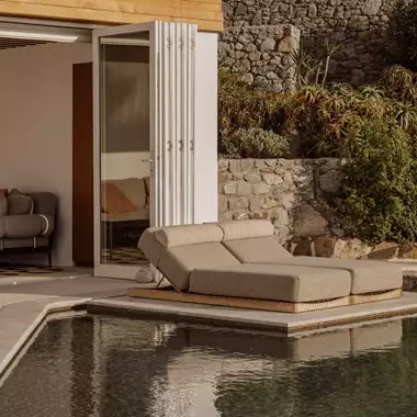 Απόδραση στη Μύκονο | Όταν η αρχιτεκτονική συναντά τη γαλήνη του τοπίου