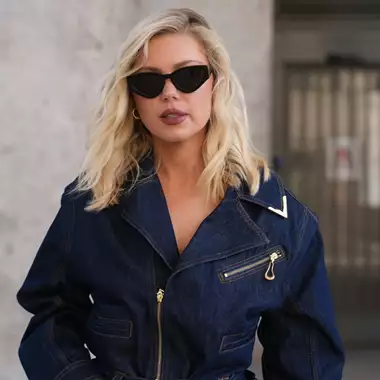 Skin Silk | Αυτό το foundation έχει υφή απαλή σαν το μετάξι και buildable κάλυψη για κάθε περίσταση