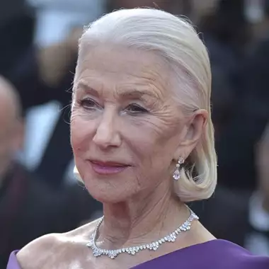 Η Helen Mirren με την τάση που θα βλέπετε παντού την επόμενη σεζόν