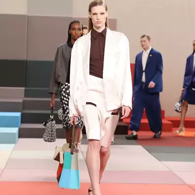 MFW | Το πολύχρωμο καλοκαίρι του Fendi, ο καθαρός μινιμαλισμός του Jil Sander