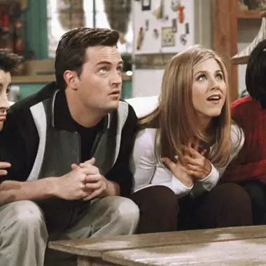 Καλοκαίρι 2025 | Πώς θα δροσίσετε εύκολα το σπίτι σας χωρίς κλιματισμό;