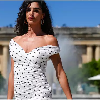 Τα 5 looks διακοπών που θα δημιουργήσετε χωρίς κόπο