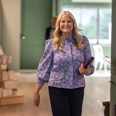 Βασιλική Οικογένεια της Νορβηγίας | Το χριστουγεννιάτικο πορτρέτο και η απουσία που κανείς δεν περίμενε