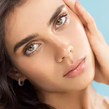 Οι καλύτερες συσφικτικές μάσκες προσώπου για μετά τα 50