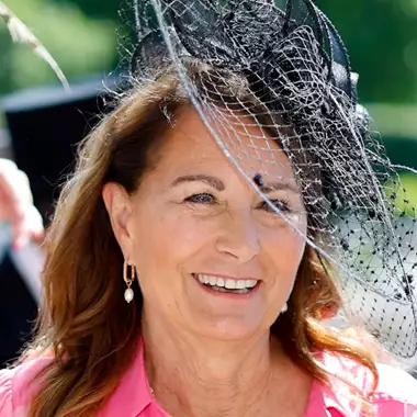 Carole Middleton | Η ιδιαίτερη δίαιτα που ακολουθεί η μητέρα της Kate Middleton είναι ιδανική για εσάς αν περάσατε τα 50