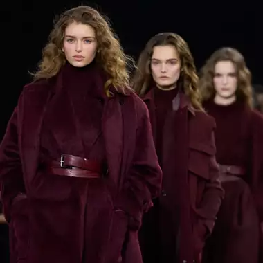 Η Max Mara αφιερώνει την F/W 2025 συλλογή της στο έργο των αδερφών Brontë
