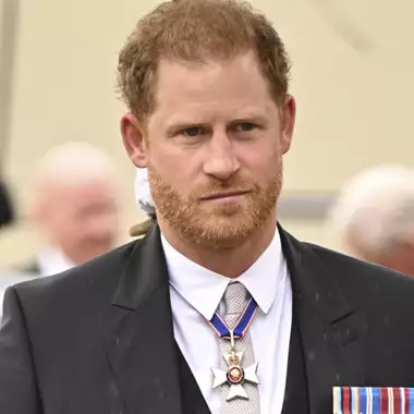 Επιστροφή στο Λονδίνο για τον πρίγκιπα Harry