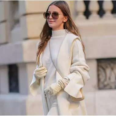 Οι chic τρόποι για να φορέσετε το λευκό αυτή την εποχή
