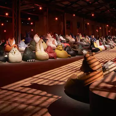 Bottega Veneta x Zanotta | Μια Κιβωτός με ζώα εμπνευσμένα από την εμβληματική καρέκλα Sacco