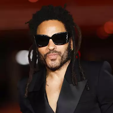 Tο πολυτελές σπίτι του Lenny Kravitz στο Παρίσι θυμίζει new age μουσείο