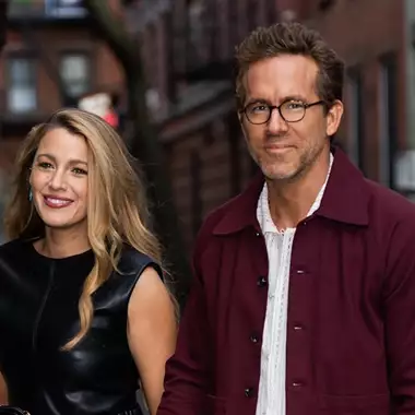 Γιατί το πρόσφατο αστείο του Ryan Reynolds για την Blake Lively προκαλεί αντιδράσεις