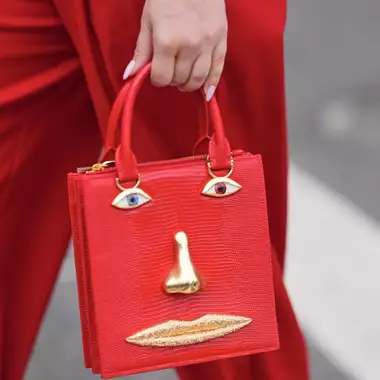 Πανάδες στα χέρια μετά τα 50 | Πώς να απαλλαγείτε από το πρόβλημα