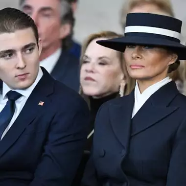 Οι εμφανίσεις των κυριών στις ορκωμοσίες | Ο George Satsidis ρίχνει μια αναλυτική ματιά στις επιλογές μόδας και τους σχεδιαστές που προτίμησαν