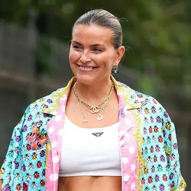 Οι καλύτερες κρέμες προσώπου με SPF για γυναίκες άνω των 50