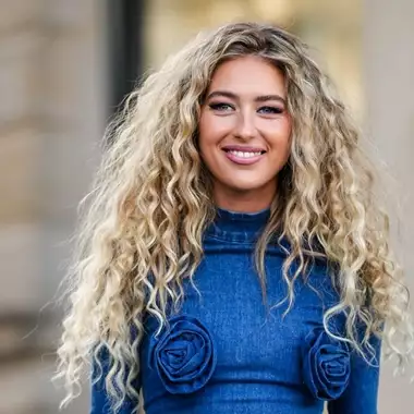 3+1 κανόνες για υπέροχες μπούκλες