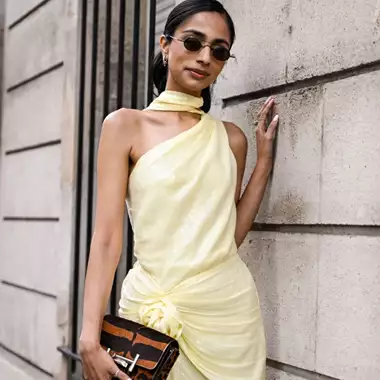 Έξι τρόποι για να φορέσετε την τάση του pale yellow