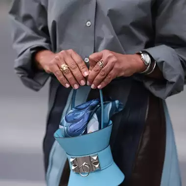 Αυτά τα σημάδια στα νύχια σας μπορεί να δείχνουν σοβαρό πρόβλημα