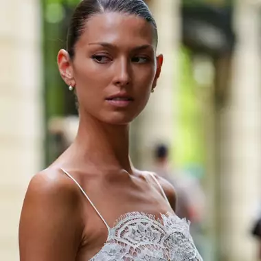 5 beauty editor approved συμβουλές για να παρατείνετε το μαύρισμά σας