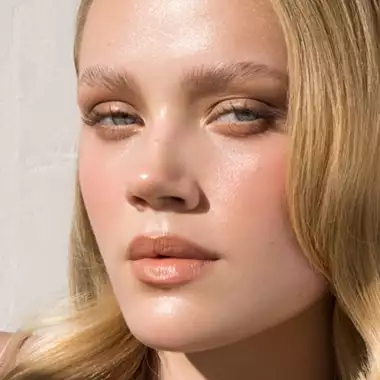 7 οροί προσώπου με κολλαγόνο για σύσφιξη και "γέμισμα" των ρυτίδων