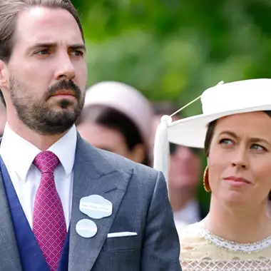 Nina Flohr | Οι φωτογραφίες με τον Φίλιππο Ντε Γκρες που θα κοιτάζει ξανά και ξανά όταν εκείνος θα υπηρετεί στον ελληνικό στρατό