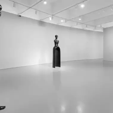 Τα γλυπτά της Simone Leigh για πρώτη φορά στην Ελλάδα