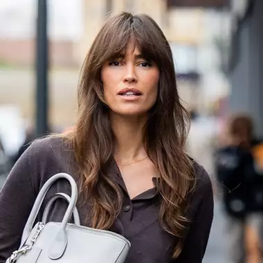 Αντί για curtain bangs | Το κούρεμα που επιλέγουν φέτος οι πιο chic γυναίκες