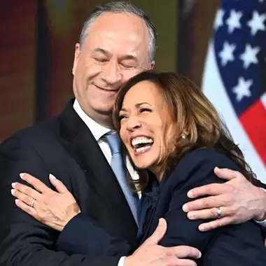 Kamala Harris & Doug Emhoff | Μετακομίζουν στην Καλιφόρνια μετά την ορκωμοσία