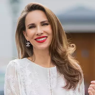 Μακιγιάζ μετά τα 50 | 5 λάθη που κάνουν την επιδερμίδα σας να δείχνει πιο ώριμη