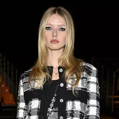 Apple Martin | Τι κλέβει από την ντουλάπα της μητέρας της, Gwyneth Paltrow