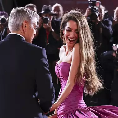 Αmal Clooney | Η γυμναστική που ακολουθεί είναι η πιο αποτελεσματική για κάθε γυναίκα άνω των 45